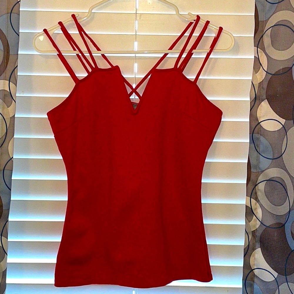 Spaghetti strap tank top - Picture 1 of 5